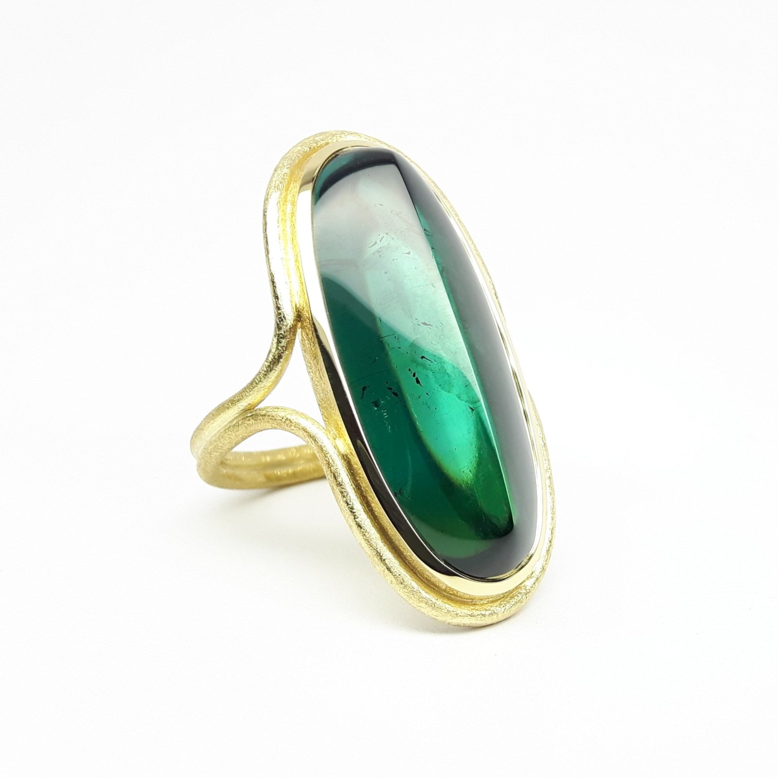L'artisanat par passion – Des bijoux d'artisanat d'art